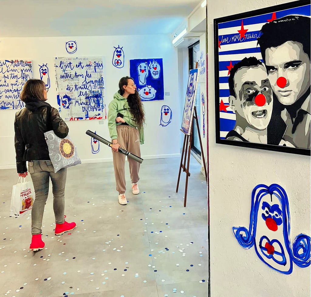 Expositions MIMI the ClowN – vue de l’exposition “20 ans de clowneries” à la Galerie Détournée à Lille, 2024